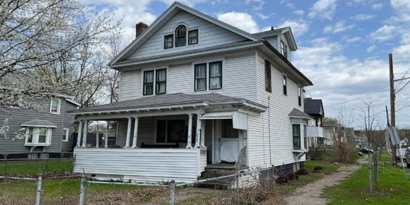 What to Do After Inheriting a Distressed House in Huntsville