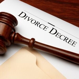 Tips to Navigate Home Sales During Divorce Proceedings