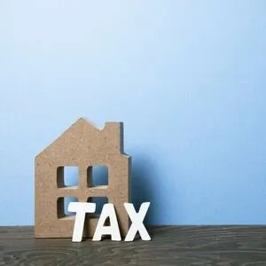 Steps to Resolve or Manage a Tax Lien Before Closing